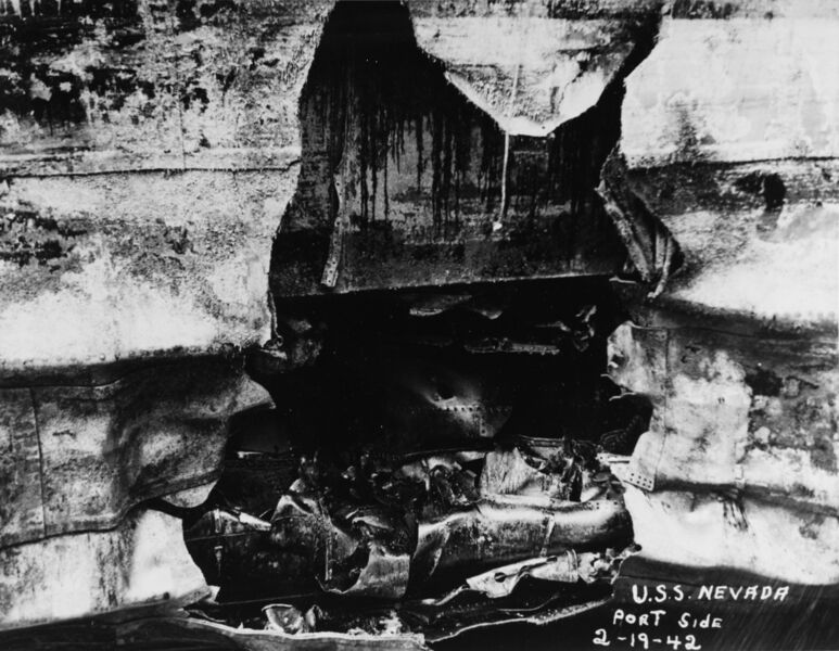 Файл:USS Nevada 74.jpg