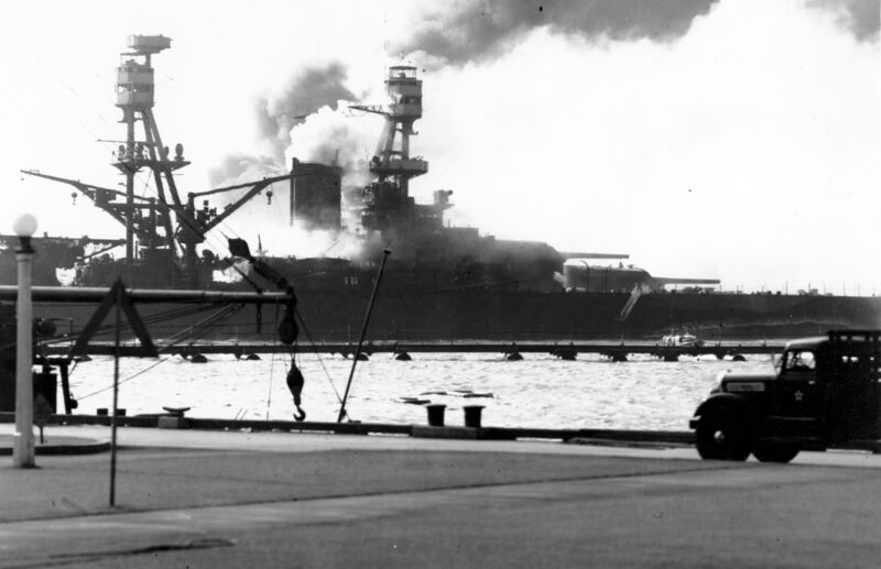 Файл:USS Nevada 82.jpg