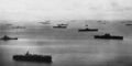 Стоянка на ат.Маджуро, 5 июня 1944 г. Ближе - авианосец типа Independence, cправа - USS Enterprice, далее - четыре Essex, справа - USS Iowa, USS New Jersey.
