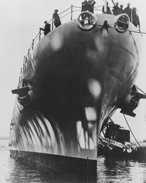 Файл:USS North Carolina 19.jpg