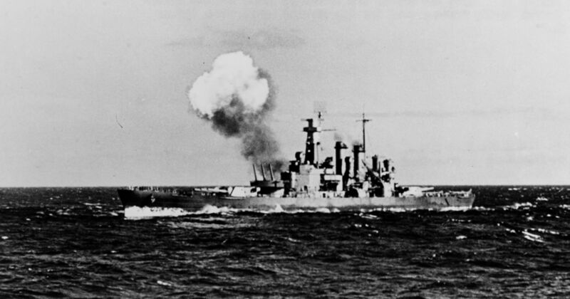 Файл:USS North Carolina 25.jpg