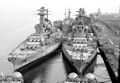 Линкоры USS Washington(слева) и USS North Carolina в резерве. Байонн, конец 1950-х гг.