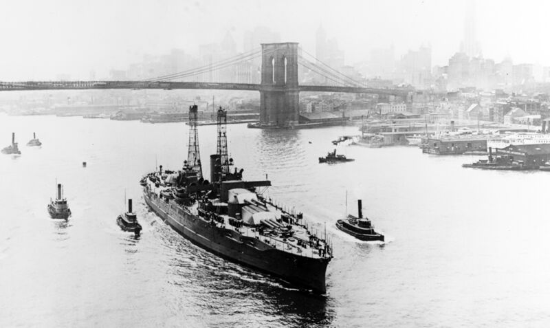 Файл:USS Oklahoma 12.jpg