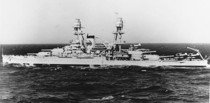 Файл:USS Oklahoma 24.jpg