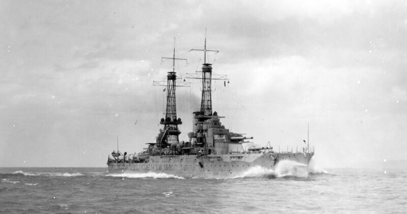 Файл:USS Oklahoma 30.jpg