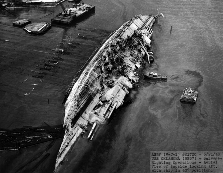 Файл:USS Oklahoma 53.jpg