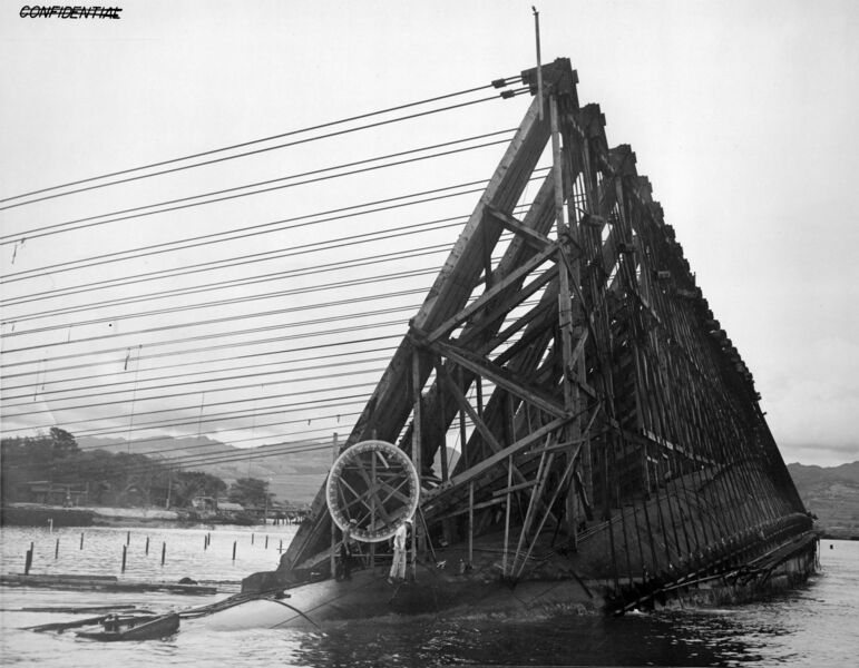 Файл:USS Oklahoma 77.jpg