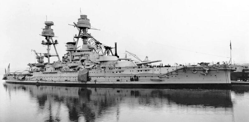 Файл:USS Oklahoma 90.jpg