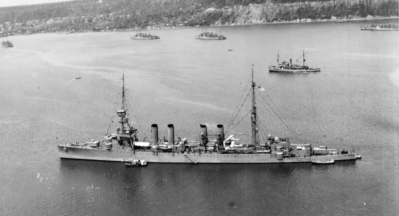 Файл:USS Omaha 03.jpg