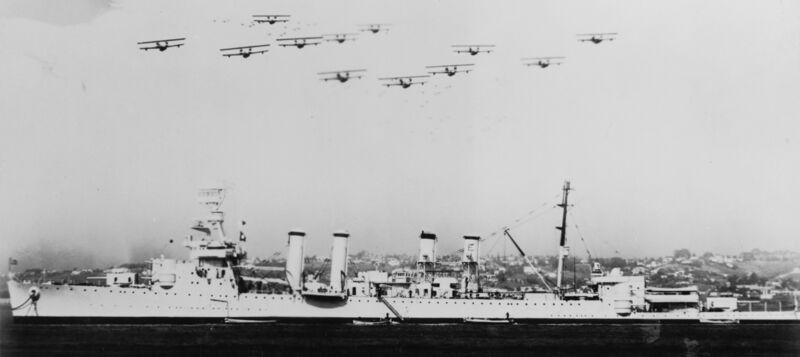 Файл:USS Omaha 15.jpg