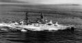 Линкор USS Pennsylvania на учениях в Панамском заливе, 21 апреля 1934 г. 356-мм башни развернуты на левый борт.