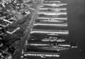 Порт Сан-Франциско, 10 февраля 1942 г. Линкор USS Pennsylvania внизу, вместе с авиатранспортом USS Kitty Hawk. В центре - USS New Mexico.