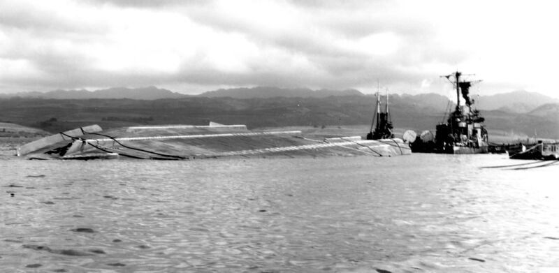 Файл:USS Raleigh 29.jpg