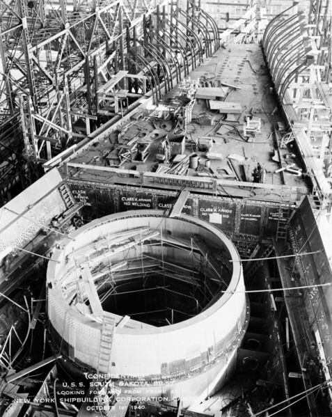 Файл:USS South Dakota 64.jpg