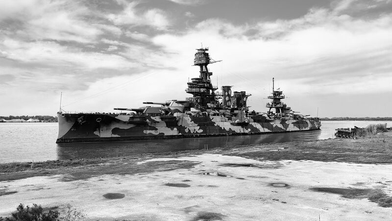 Файл:USS Texas 80.jpg