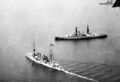 Легкий крейсер USS Trenton на Гаити, 1925 г. Рядом USS Arizona.