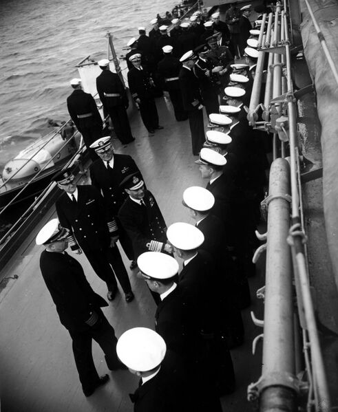 Файл:USS Washington 08.jpg