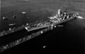 Буксиры заводят USS Wisconsin в притопленный док USS AFDB-1. Гуам, 5 апреля 1952 г.