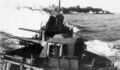 Кормовые 150-мм орудия и счетверенный Vierling эсминца Z-37, на заднем плане Z-32 ставит дымзавесу. Бискайский залив, 1943 г.
